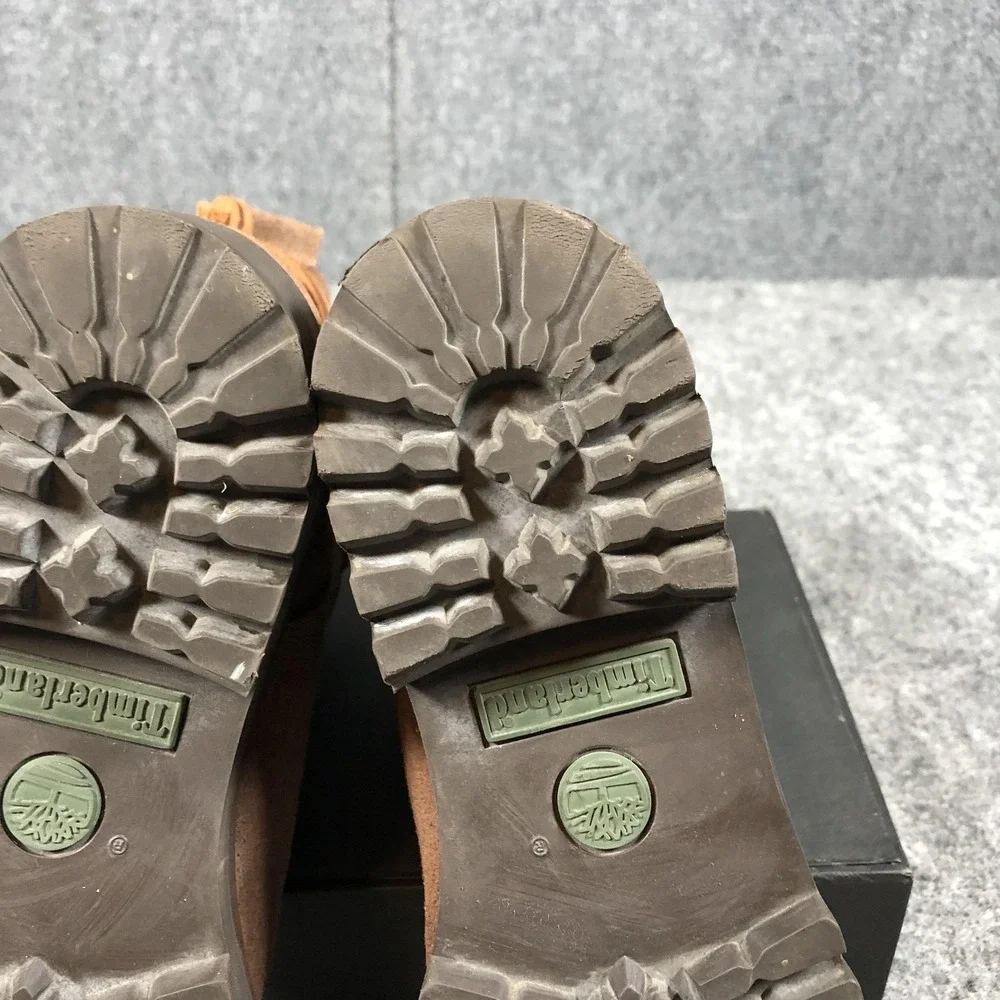 Timberland Ankle Boots Womens 8 M Brown Suede Lug Sole‎ Italy